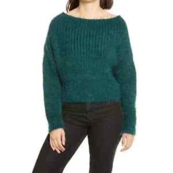 Lulus Feeling It Eyelash Knit Off The Shoulder Cropped Sweater In Dark Emerald - Picture 3 of 6